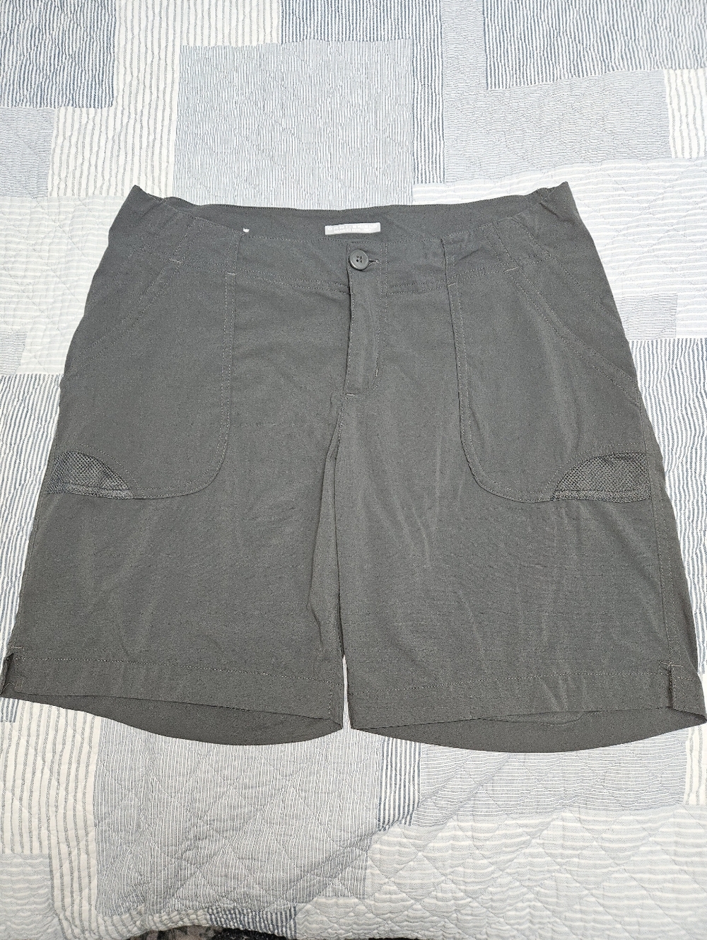 Womens Columbia PFG OMNI SHield Casual Performance Shorts - Gray